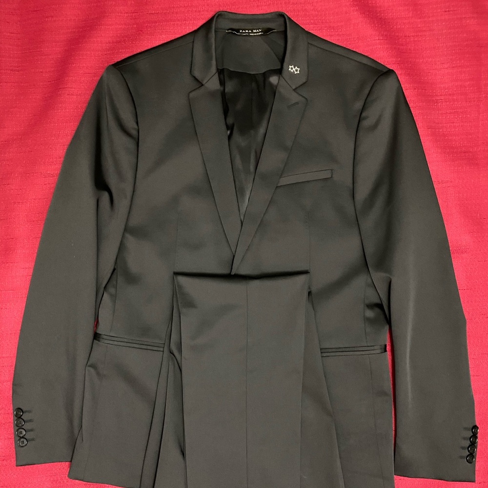 ZARA slim fit black suit. MINT CONDITION!!
